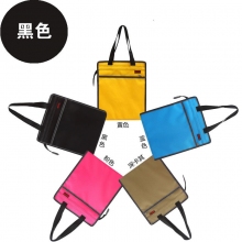 黑色